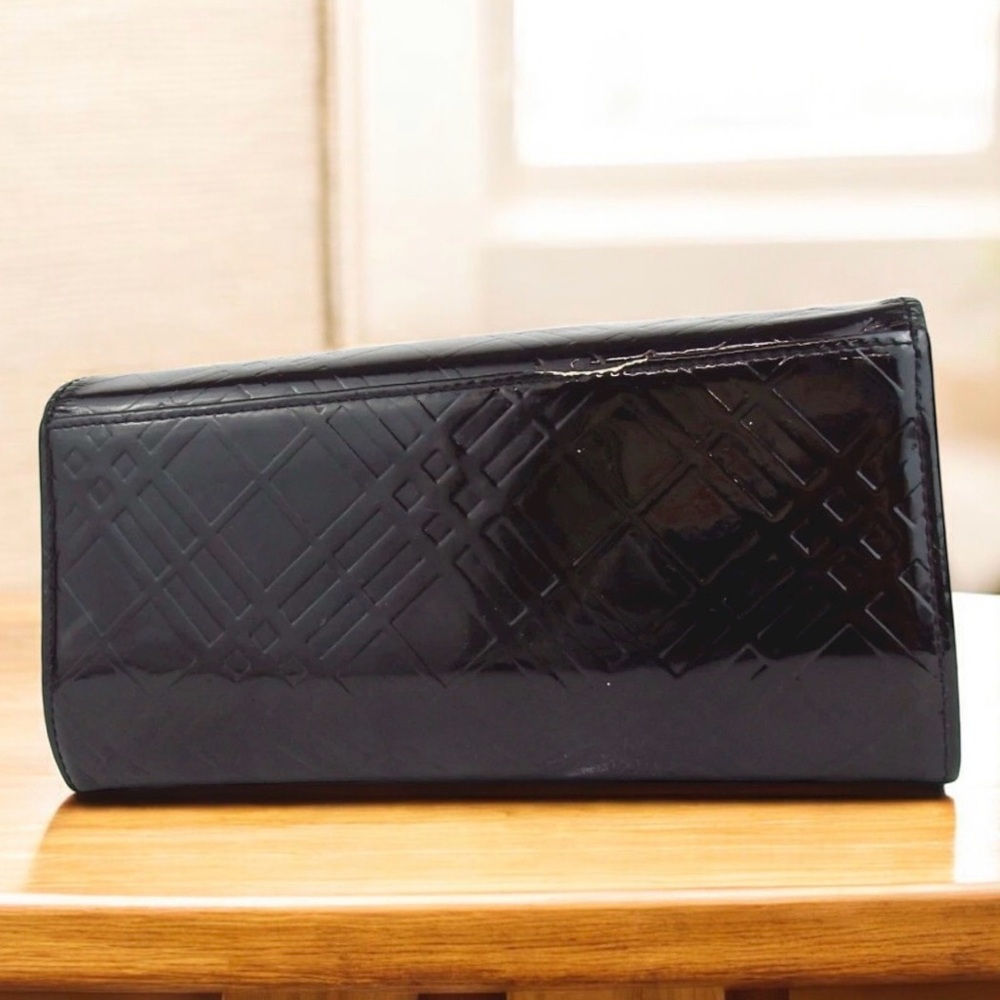 BURBERRY Nova Check Patent Leather Kisslock Long Wallet ๐ - Picture 8 of 12